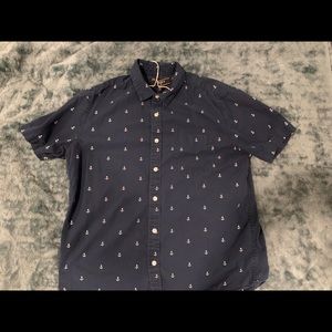 Blue White Anchor Button up Size Large